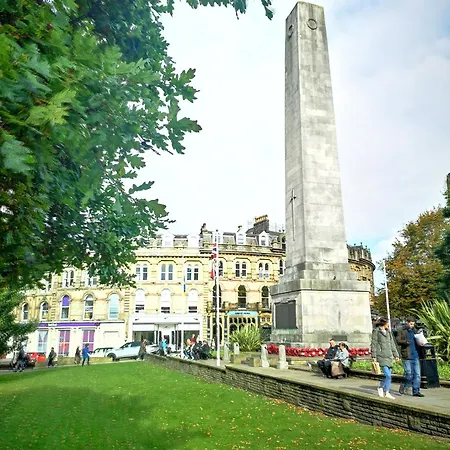 With Parking Permit * Harrogate